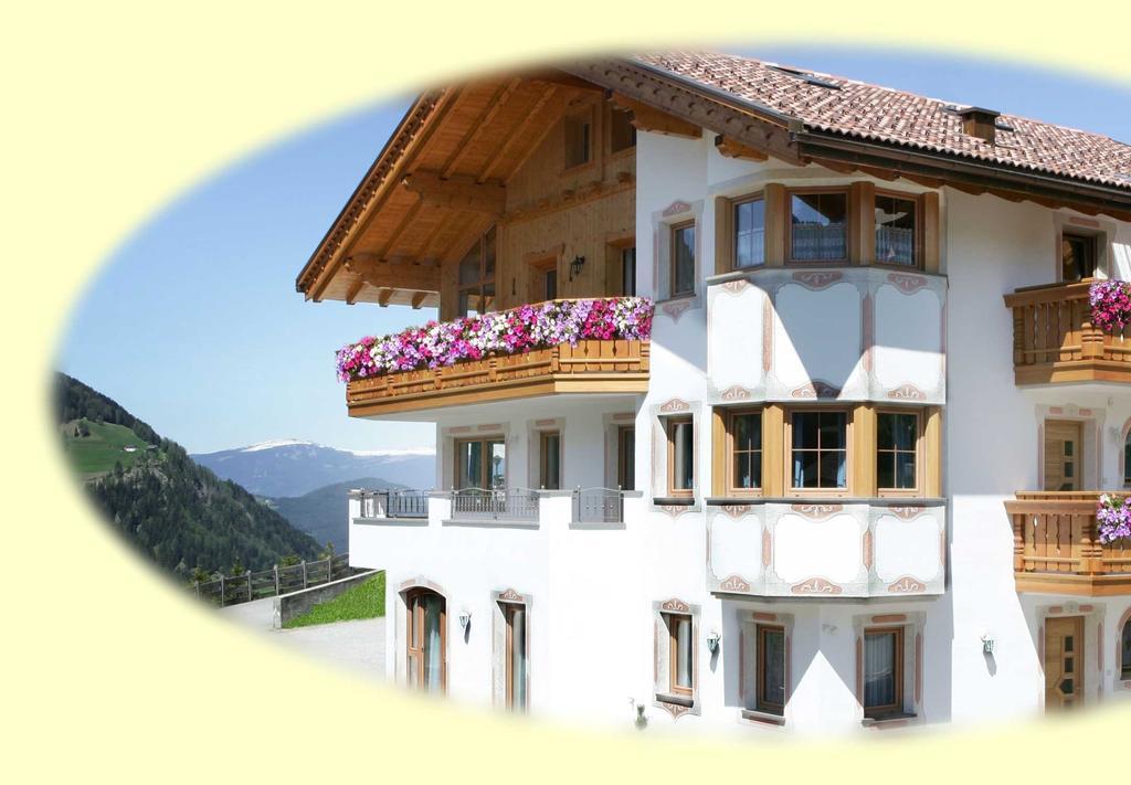 Appartamenti Hetty Santa Cristina Val Gardena Oda fotoğraf